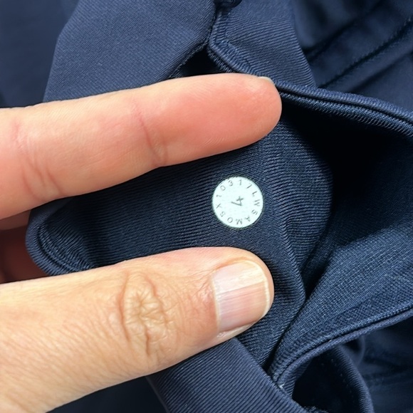 Lululemon Train Times 7/8 Pant *25" Midnight Navy - Picture 5 of 5